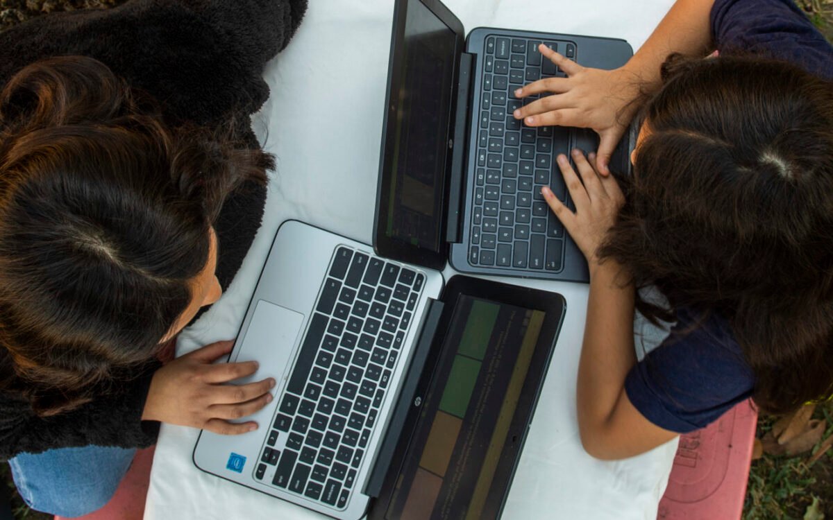 Podcasting bootcamp offers free classes